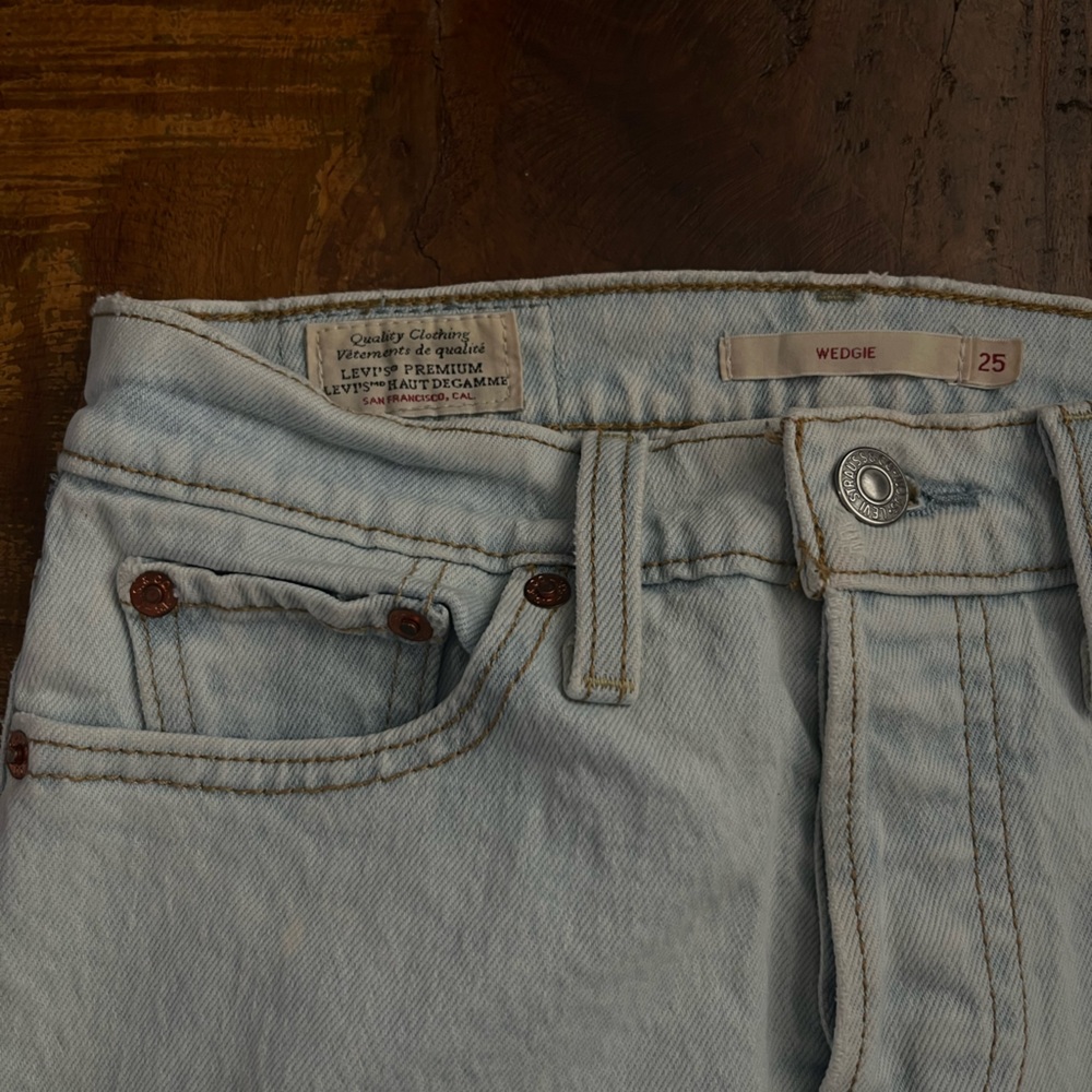 Levi Wedgie Jeans